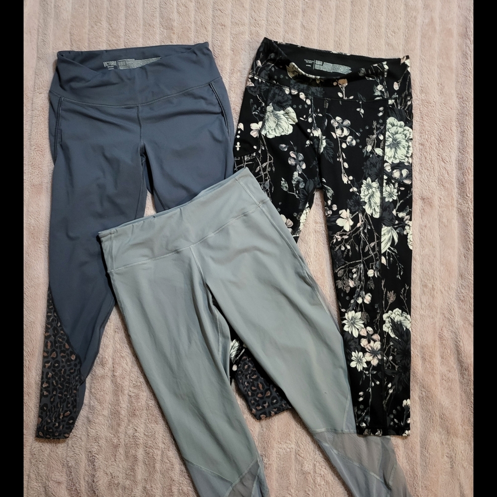 Victoria's Secert Sport Leggings 3 Pair Women's